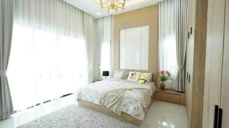 ขายบ้านพูลวิลล่าหรู 4 ห้องนอน ในพัทยาฝั่งตะวันออก, ชลบุรี, บางละมุง, ชลบุรี, 400 ตร.ม., วิลล่า ขาย, โดย PLC real estate, 500490921 - DDproperty.com