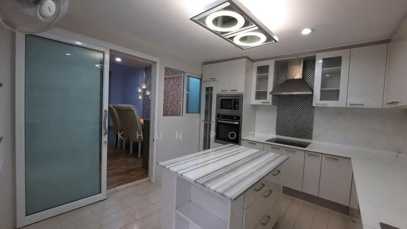 Waratorn Ville : หมู่บ้านวราธรวิลล์, กรุงเทพ, ซอย ฤกษ์ตรีลักษณ์, สวนหลวง, กรุงเทพ, 300 ตร.ม., ทาวน์เฮ้าส์ ให้เช่า, โดย Khun Poon, 500490934 - DDproperty.com