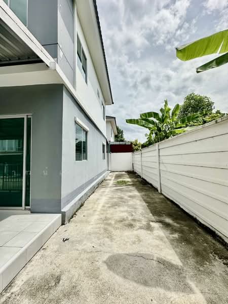 Pruksa ville 56, Nakhon Pathom, Bang Toey Market Road, Bang Toei, Sam Phran, Nakhon Pathom, 3 Bedrooms, 240 sqm, Townhouse For Sale, by ขายด่วน ทาวน์เฮ้าส์ 2 ชั้น หลังริม โครงการพฤกษาวิลล์ 56, 500490939 - DDproperty.com