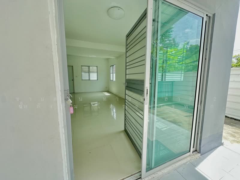 Pruksa ville 56, Nakhon Pathom, Bang Toey Market Road, Bang Toei, Sam Phran, Nakhon Pathom, 3 Bedrooms, 240 sqm, Townhouse For Sale, by ขายด่วน ทาวน์เฮ้าส์ 2 ชั้น หลังริม โครงการพฤกษาวิลล์ 56, 500490939 - DDproperty.com