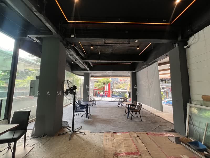 พื้นที่ให้เช่าทองหล่อ สุขุมวิท : Space for rent Thonglor, Sukhumvit, กรุงเทพ, คลองตันเหนือ, วัฒนา, กรุงเทพ, 245 ตร.ม., พื้นที่ขายของ ให้เช่า, โดย Sumitara Sampattavanija, 500490968 - DDproperty.com