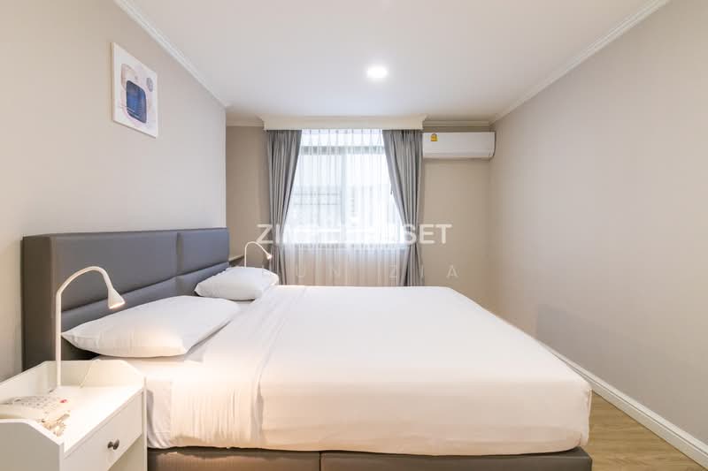 Yellow Ribbon Hills Executive Mansion, Bangkok, Thung Maha Mek, Sathon, Bangkok, 1 Bedroom, 55 sqm, Apartment For Rent, by Khun Zia, 500490998 - Newly Renovated Executive Suite, 61 sq.m - DDproperty.com