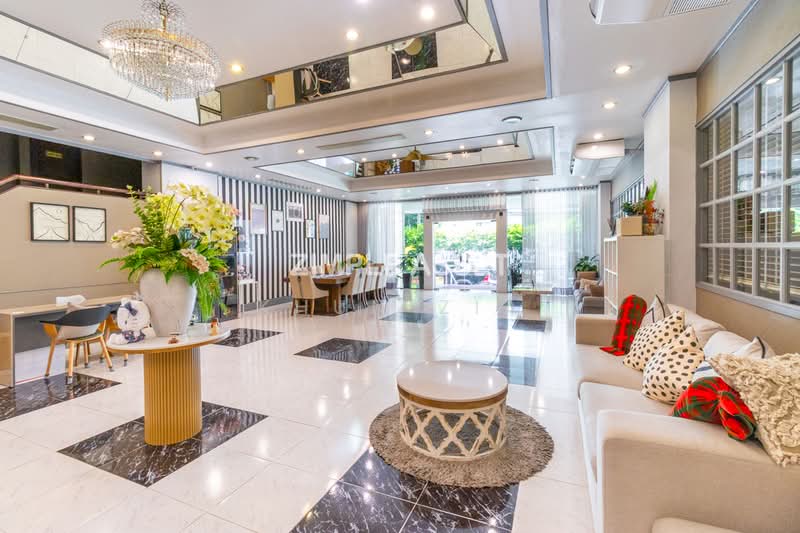 Yellow Ribbon Hills Executive Mansion, Bangkok, Thung Maha Mek, Sathon, Bangkok, 1 Bedroom, 55 sqm, Apartment For Rent, by Khun Zia, 500490998 - DDproperty.com