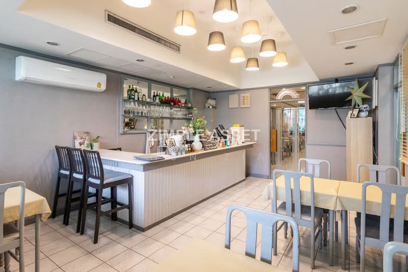 Yellow Ribbon Hills Executive Mansion, Bangkok, Thung Maha Mek, Sathon, Bangkok, 1 Bedroom, 55 sqm, Apartment For Rent, by Khun Zia, 500490998 - DDproperty.com