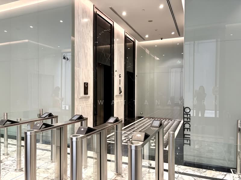 Grade A Office, 190m from BTS Phrom Phong, Corner unit, Bangkok, สุขุมวิท, Khlong Tan Nua, Watthana, Bangkok, , 250 sqm, Office Space For Rent, by Sirikul Wattanakorn, 500491003 - DDproperty.com
