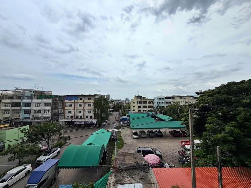 SUN CITY MRT Yaek Fai Chai, Bangkok, Soi Charan Sanitwong 29/1, Bang Khun Sri, Bangkok Noi, Bangkok, 1 Bedroom, 33 sqm, Condo For Sale, by NATTAPHONG Yodmanotham (K. Book), 500491036 - DDproperty.com