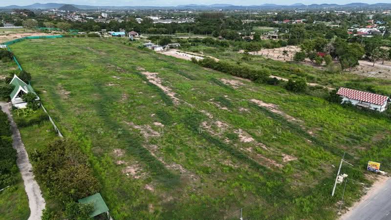 Land for sale next to the railway, Bang Lamung, 22 rai, Chon Buri (Pattaya), Bang Lamung, Bang Lamung (Pattaya), Chon Buri (Pattaya), , 35,200 sqm, Land For Sale, by ตะวัน ขันเงิน, 500491037 - DDproperty.com