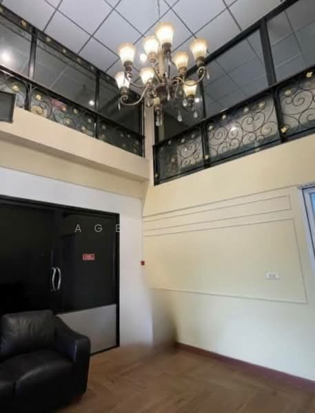 For Rent: 6-Story Commercial Building/Warehouse/Showroom, 2 Units, near BTS Phraeksa (SPSAD4126), Samut Prakan, แพรกษา, Tai Ban Mai, Muang Samut Prakarn, Samut Prakan, , 1,200 sqm, Shophouse For Rent, by Agent Pla, 500491040 - DDproperty.com