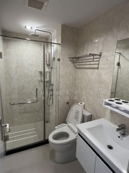Mayfair Place Sukhumvit 64, Bangkok, Sukhumvit 64 Road, Bang Chak, Phra Khanong, Bangkok, 2 Bedrooms, 74 sqm, Condo For Rent, by Chananya Watanapa, 500491051 - DDproperty.com