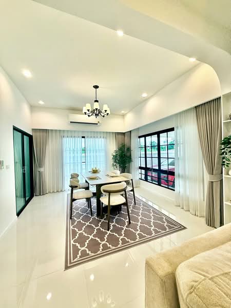 ขายบ้านตัวอย่างสไตล์ยุโรป ตกแต่งครบ พาริช เดอ คาแนล ราชบุรี, ราชบุรี, เพชรเกษม-โคกหม้อ ซอย 11, โคกหม้อ, เมืองราชบุรี, ราชบุรี, 184 ตร.ม., บ้านเดี่ยว ขาย, โดย ธีรนุช ธีระวาทิน, 500491056 - DDproperty.com