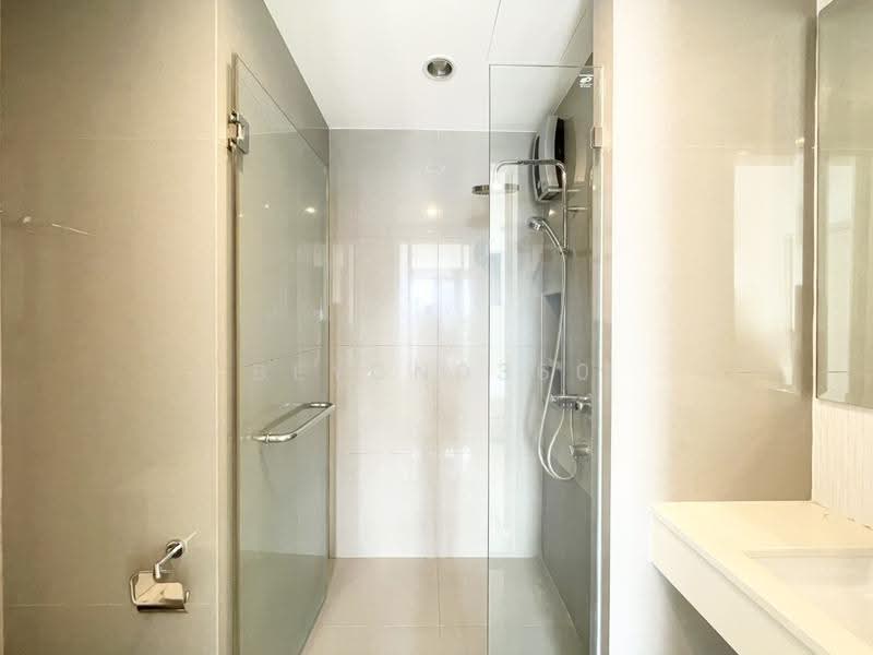 Rhythm Sukhumvit 42, Bangkok, Soi Sukhumvit 42, Sukhumvit Road, Phra Kanong, Khlong Toei, Bangkok, 1 Bedroom, 35 sqm, Condo For Rent, by Beyond360, 500491064 - DDproperty.com