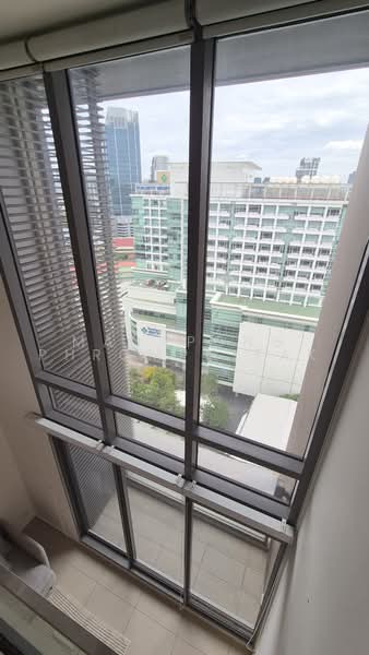 The Lofts Ekkamai, Bangkok, 1415 Sukhumvit Road, Phra Kanong Nua, Watthana, Bangkok, 1 Bedroom, 83 sqm, Condo For Rent, by Manapong Phromphitak, 500491073 - DDproperty.com