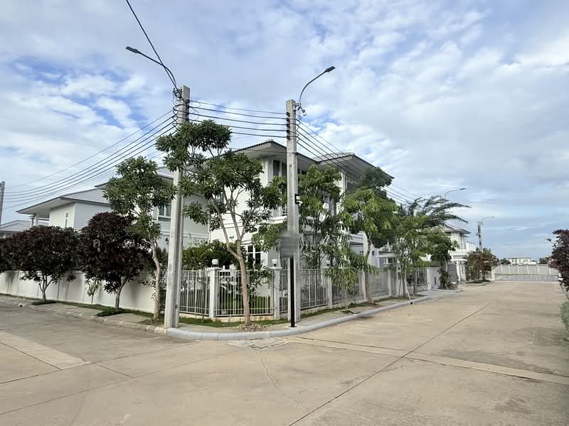 Suetrong Premium I AM Rama 2-Samae Dam, Bangkok, 481 Rama 2 Road, Samae Dam, Bang Khun Thian, Bangkok, 4 Bedrooms, 361 sqm, Single Detached House For Rent, by คุณรวีวรรณ อู่เงิน, 500491086 - DDproperty.com