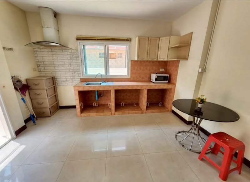Krisana Gardenhome, Nakhon Pathom, Bang Krathuk, Sam Phran, Nakhon Pathom, 3 Bedrooms, 216 sqm, Single Detached House For Sale, by คุณลูกเกด, 500491087 - DDproperty.com