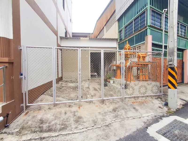 อาคารพาณิชย์ 6 คูหา ถนนสุขุมวิท ใกล้โรบินสัน ศรีราชา, Chon Buri (Pattaya), สุขุมวิท, Si Racha, Chon Buri (Pattaya), , 1,500 sqm, Shophouse For Sale, by HOMEPLUS REALTY - คุณผึ้ง, 500491094 - DDproperty.com