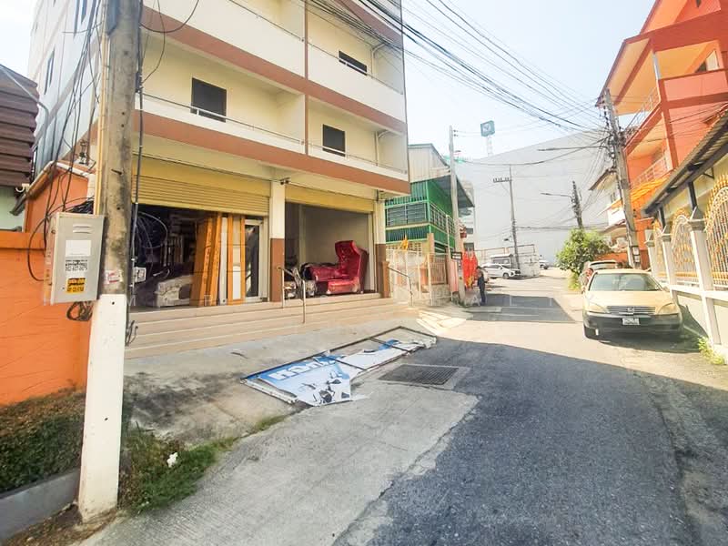 อาคารพาณิชย์ 6 คูหา ถนนสุขุมวิท ใกล้โรบินสัน ศรีราชา, ชลบุรี, สุขุมวิท, ศรีราชา, ชลบุรี, 1,500 ตร.ม., ตึกแถว-อาคารพาณิชย์ ขาย, โดย HOMEPLUS REALTY - คุณผึ้ง, 500491094 - DDproperty.com