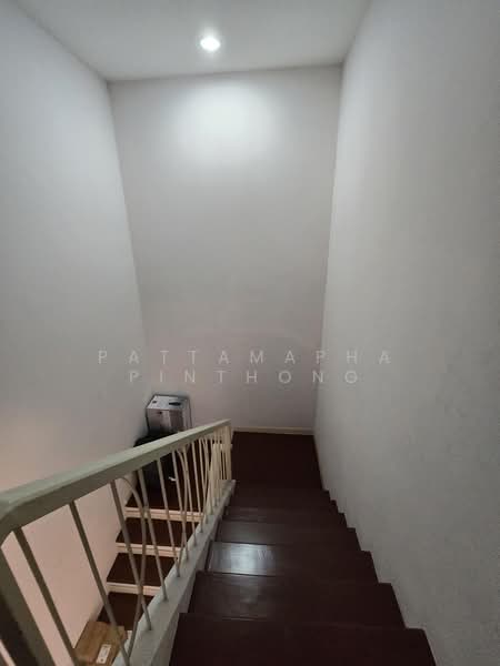 Baan Rawipa Udomsuk, Bangkok, อุดมสุข, Bang Chak, Phra Khanong, Bangkok, 5 Bedrooms, 263 sqm, Townhouse For Sale, by Pattamapha Pinthong, 500491103 - DDproperty.com