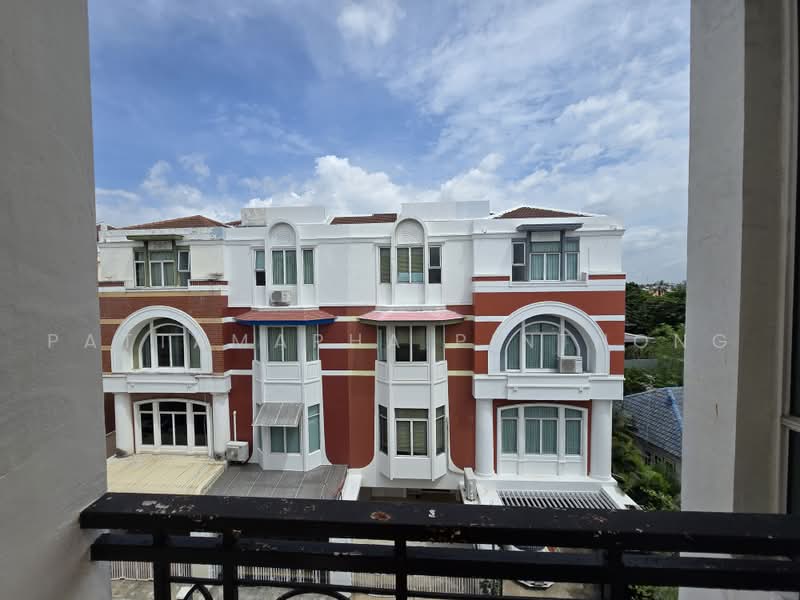 Baan Rawipa Udomsuk, Bangkok, อุดมสุข, Bang Chak, Phra Khanong, Bangkok, 5 Bedrooms, 263 sqm, Townhouse For Sale, by Pattamapha Pinthong, 500491103 - DDproperty.com