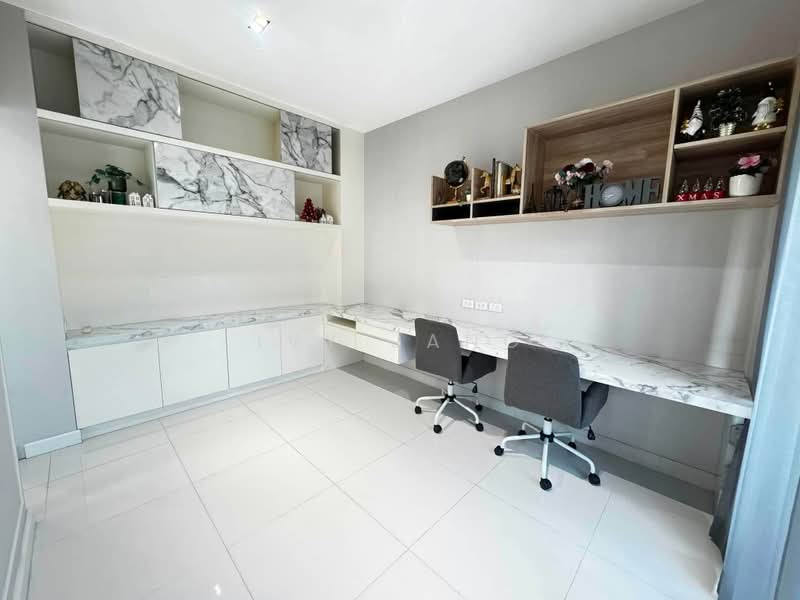 Bangkok Boulevard Rama 9, Bangkok, Kanchanaphisek Ring Road, Saphan Sung, Bangkok, 4 Bedrooms, 247 sqm, Single Detached House For Rent, by Ivy Jang, 500491116 - DDproperty.com