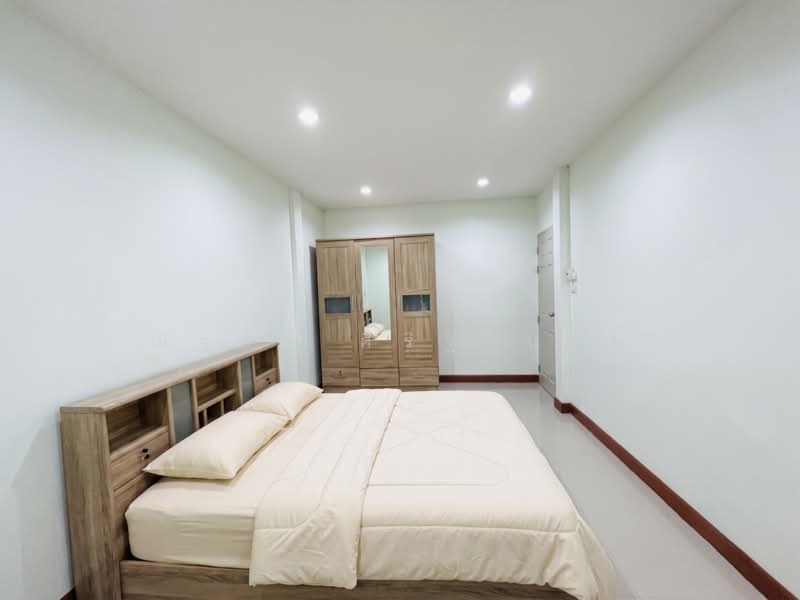 Buathong Thani Park Ville 12, Nonthaburi, Soi 14 Bua Thong Thani Park Ville Village, Bang Rak Pattana, Bang Bua Thong, Nonthaburi, 3 Bedrooms, 120 sqm, Single Detached House For Sale, by ณัฐยา ศิริฐานนท์, 500491120 - DDproperty.com