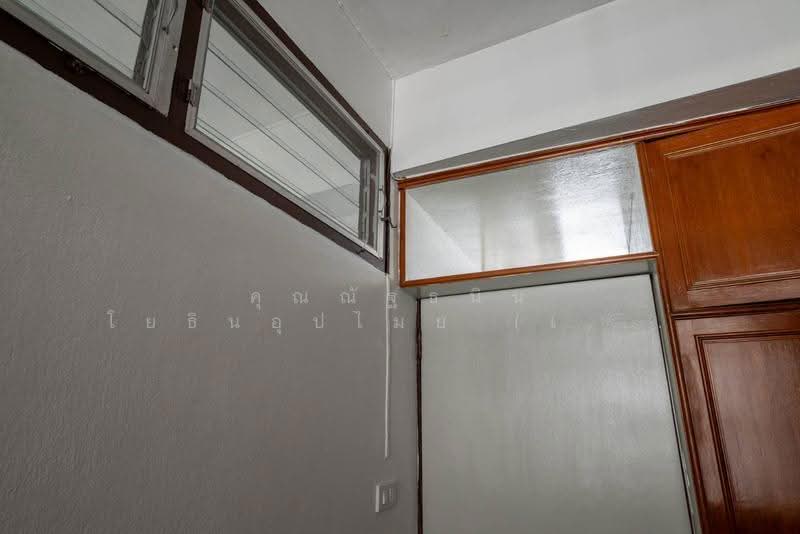 ทาวน์โฮม ถ.สุขุมวิท ซ.31 แขวงคลองตันเหนือ เขตวัฒนา จ.กรุงเทพมหานคร 10110, Bangkok, สุขุมวิท, Khlong Tan Nua, Watthana, Bangkok, Studio, 1 sqm, Single Detached House For Sale, by คุณณัฐธนิน โยธินอุปไมย (เน็ท), 500491132 - DDproperty.com