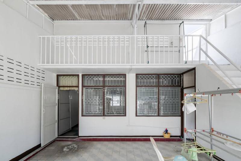 ทาวน์โฮม ถ.สุขุมวิท ซ.31 แขวงคลองตันเหนือ เขตวัฒนา จ.กรุงเทพมหานคร 10110, Bangkok, สุขุมวิท, Khlong Tan Nua, Watthana, Bangkok, Studio, 1 sqm, Single Detached House For Sale, by คุณณัฐธนิน โยธินอุปไมย (เน็ท), 500491132 - DDproperty.com