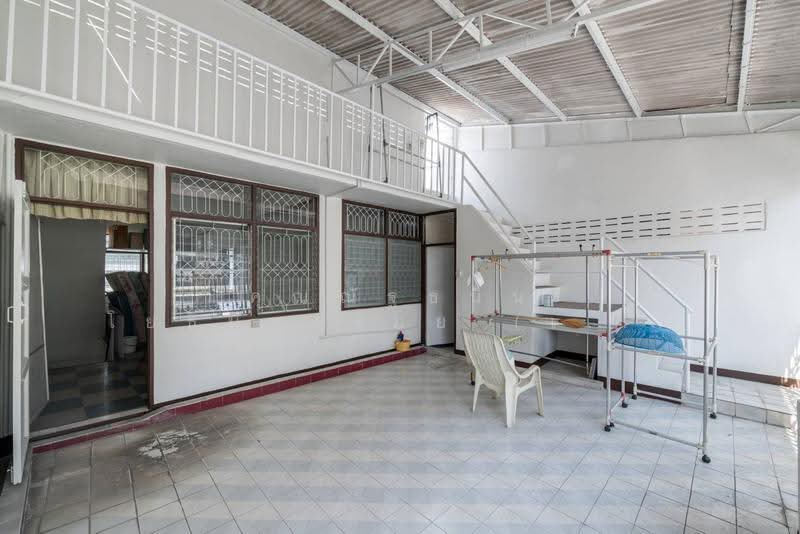 ทาวน์โฮม ถ.สุขุมวิท ซ.31 แขวงคลองตันเหนือ เขตวัฒนา จ.กรุงเทพมหานคร 10110, Bangkok, สุขุมวิท, Khlong Tan Nua, Watthana, Bangkok, Studio, 1 sqm, Single Detached House For Sale, by คุณณัฐธนิน โยธินอุปไมย (เน็ท), 500491132 - DDproperty.com