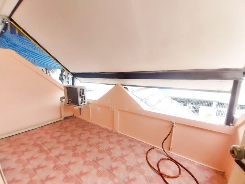 Townhouse for Rent 2 Floors Sosunakhon Village Bang Khun Thian, Bangkok, Tha Kham, Bang Khun Thian, Bangkok, 2 Bedrooms, 68 sqm, Townhouse For Rent, by HOMEPLUS REALTY - คุณนิล, 500491136 - DDproperty.com