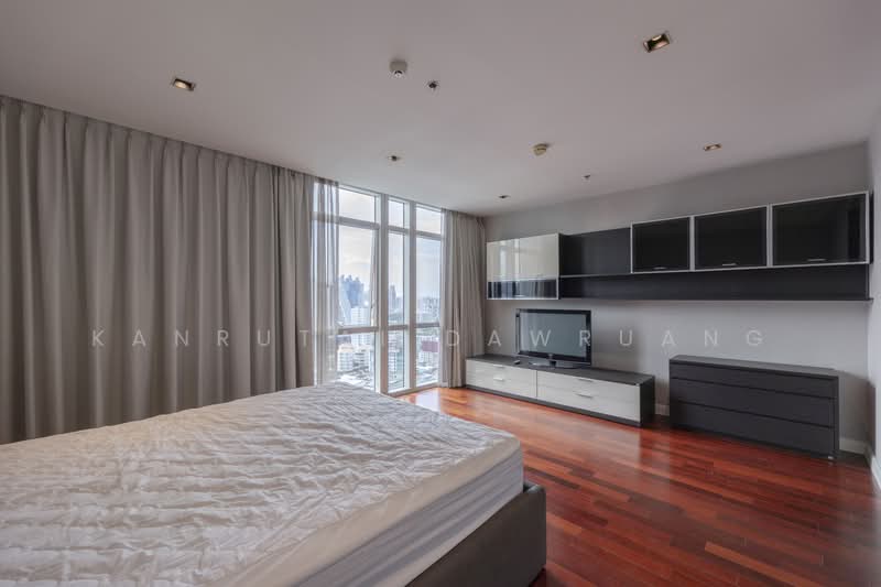 Athenee Residence, Bangkok, 65 Witthayu Road, Lumphini, Pathum Wan, Bangkok, 4 Bedrooms, 215 sqm, Condo For Rent, by Kanrutai Dawruang, 500491138 - DDproperty.com