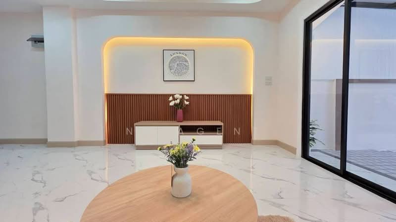 Imperial Place : อิมพีเรียล เพลส, นนทบุรี, พิมลราช, บางบัวทอง, นนทบุรี, 100 ตร.ม., ทาวน์เฮ้าส์ ขาย, โดย NR AGENT, 500491142 - DDproperty.com