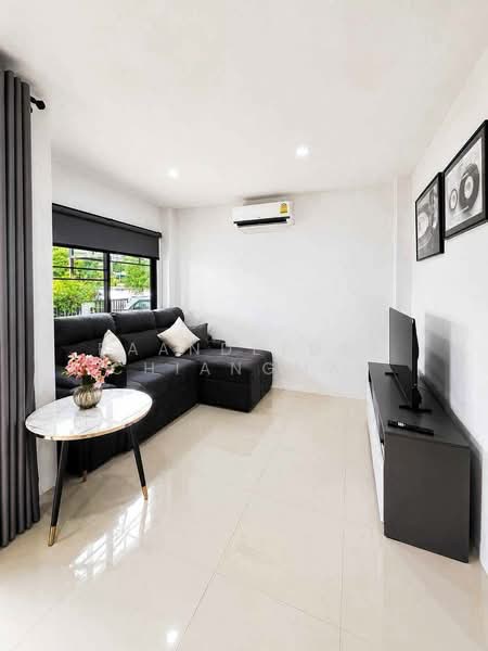 A house for rent near Kad Farang, Chiang Mai Rental Price: 19,500 THB / month Property ID: No.14H826, Chiang Mai, San Phak Wan, Hang Dong, Chiang Mai, 2 Bedrooms, 100 sqm, Single Detached House For Rent, by Baandeedee Chiangmai, 500491160 - DDproperty.com