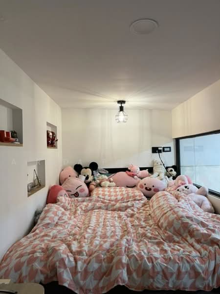 Pleno Rama 9 Krungthep Kreetha, Bangkok, Soi Kanchanaphisek 25 Yeak 1, Saphan Sung, Bangkok, 5 Bedrooms, 310 sqm, Townhouse For Rent, by Airada Parasarn, 500491163 - DDproperty.com