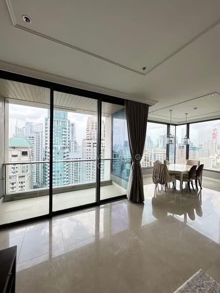 Sindhorn Residence, Bangkok, 54 Soi Ton Son, Lumphini, Pathum Wan, Bangkok, 3 Bedrooms, 193 sqm, Condo For Rent, by SmartLivingBangkok, 500491173 - DDproperty.com