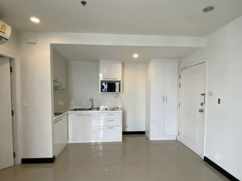 Lumpini Place Water Cliff, Bangkok, Soi Sathu Pradit 19 Yeak 10, Chong Nonsi, Yan Nawa, Bangkok, 1 Bedroom, 32 sqm, Condo For Rent, by Chananya Watanapa, 500491178 - DDproperty.com