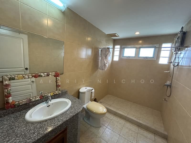 บ้านเดี่ยว เนื้อที่ 104ตรว. ลาดพร้าว87, กรุงเทพ, ลาดพร้าว, กรุงเทพ, 220 ตร.ม., บ้านเดี่ยว ขาย, โดย Jakkrit Nilchoo, 500491183 - DDproperty.com