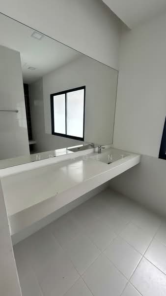 Six Nature Ekkachai 64/5, Bangkok, Bang Bon, Bangkok, 3 Bedrooms, 184 sqm, Townhouse For Sale, by NR AGENT, 500491203 - DDproperty.com