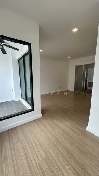 Six Nature Ekkachai 64/5, Bangkok, Bang Bon, Bangkok, 3 Bedrooms, 184 sqm, Townhouse For Sale, by NR AGENT, 500491203 - DDproperty.com