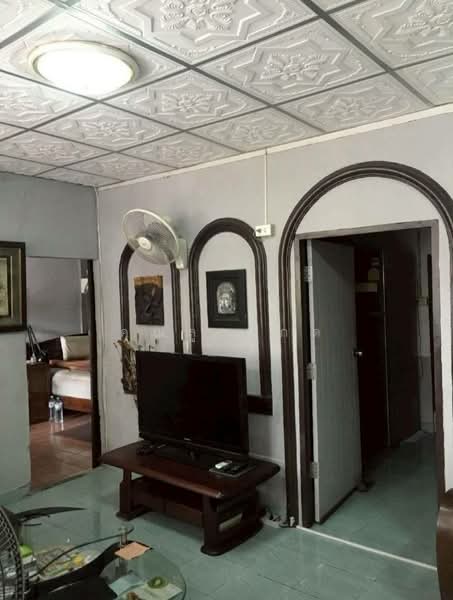 บ้านพร้อมที่ดิน หน้าปากซอยติด BTS พหลโยธิน 59, Bangkok, Anusaowari, Bang Khen, Bangkok, 4 Bedrooms, 400 sqm, Single Detached House For Sale, by คุณลูกเกด, 500491207 - DDproperty.com