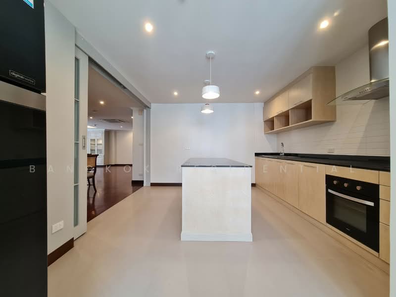 Newton Tower, Bangkok, Soi Sukhumvit 6, Khlong Toei, Bangkok, 2 Bedrooms, 198 sqm, Condo For Rent, by Bangkok Residential, 500491209 - DDproperty.com