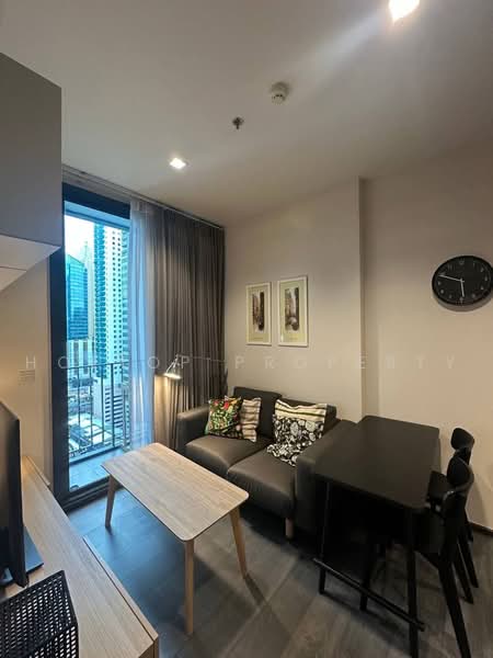 The Edge Sukhumvit 23, Bangkok, 6 Soi Sukhumvit 23, Khlongtoei Nua, Watthana, Bangkok, 1 Bedroom, 30 sqm, Condo For Rent, by Holtop Property, 500491237 - DDproperty.com