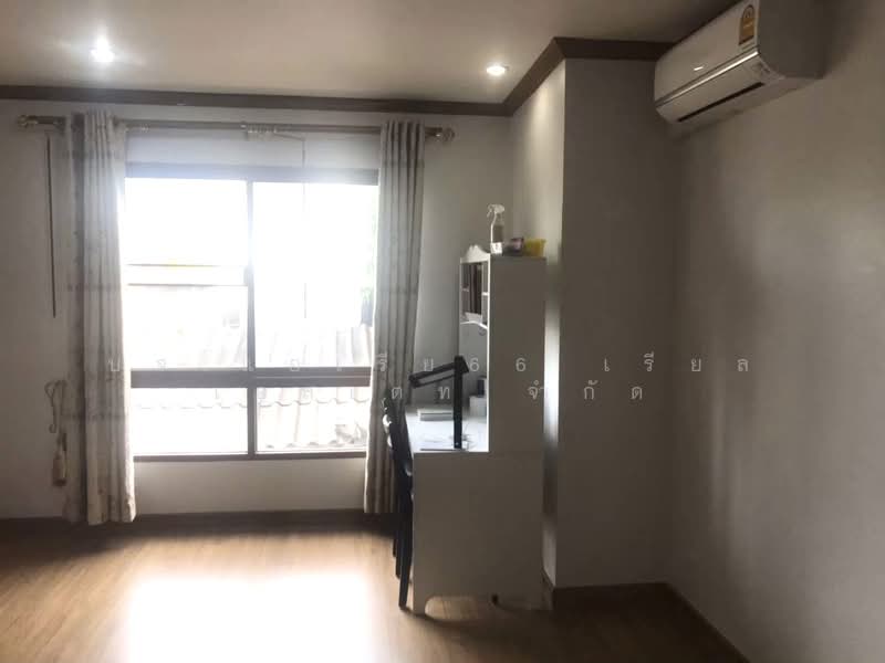 Baan Klang Krung Resort (Ratchada 7) : บ้านกลางกรุงรีสอร์ท รัชดา ซอย7, กรุงเทพ, 7 ซอย รัชดาภิเษก, ดินแดง, กรุงเทพ, 61 ตร.ม., คอนโด ขาย, โดย บจ.แอเรีย66 เรียล เอสเตท จำกัด, 500491261 - DDproperty.com