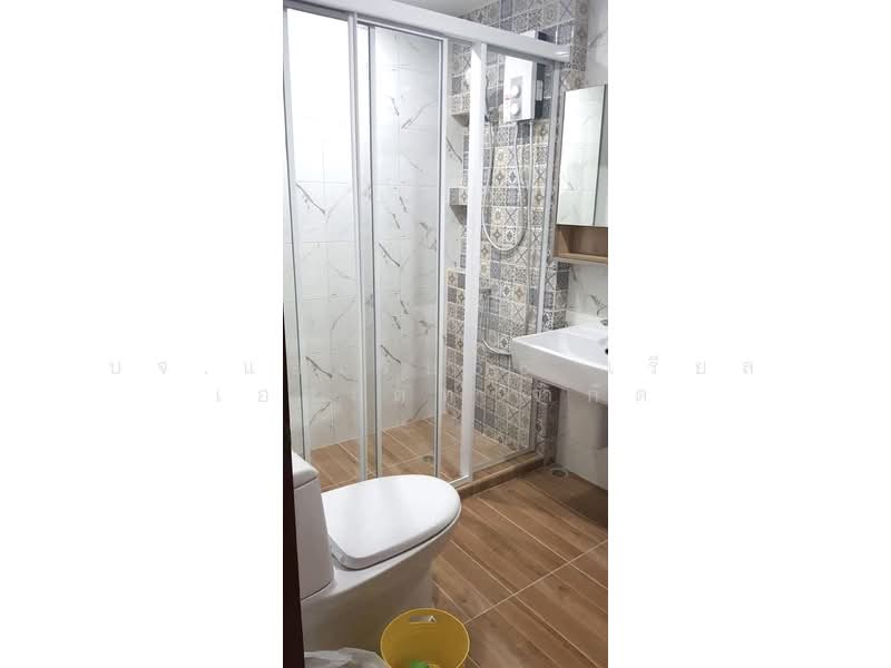 Baan Klang Krung Resort (Ratchada 7), Bangkok, 7 Ratchadaphisek Road, Din Daeng, Bangkok, 1 Bedroom, 61 sqm, Condo For Sale, by AREA66 Real Estate Co.,Ltd, 500491261 - DDproperty.com