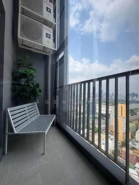 Life Rama 4-Asoke, Bangkok, Rama 4 Road, Khlong Toei, Bangkok, 2 Bedrooms, 48 sqm, Condo For Rent, by Agentbkk, 500491266 - DDproperty.com
