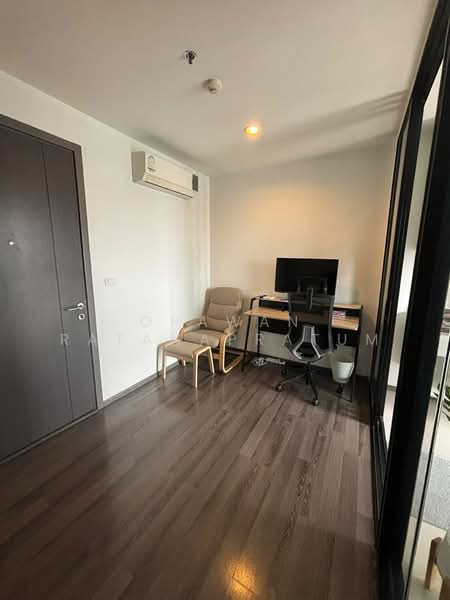The Base Park East Sukhumvit 77, Bangkok, 99 Soi Pridi Banomyong 2, Phra Kanong Nua, Watthana, Bangkok, 1 Bedroom, 31 sqm, Condo For Sale, by Orawan Ratanapratum, 500491278 - DDproperty.com