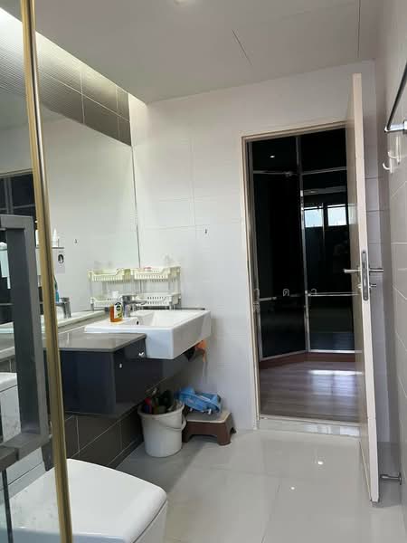 Baan Klang Muang Ratchayothin, Bangkok, 464 Phahonyothin Alley, Sena Nikhom, Chatuchak, Bangkok, 3 Bedrooms, 193 sqm, Townhouse For Rent, by ปรินทร์ญาดา ชิณโชติ, 500491280 - DDproperty.com