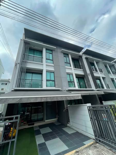 Baan Klang Muang Ngamwongwan, Bangkok, Soi Ngamwongwan 47 Yeak 6-11, Thung Song Hong, Lak Si, Bangkok, 3 Bedrooms, 149 sqm, Townhouse For Rent, by ปรินทร์ญาดา ชิณโชติ, 500491323 - DDproperty.com