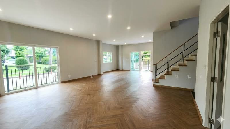 TARA Ratchaphruek-Pinklao, Nonthaburi, Plai Bang Road, Mahasawat, Bang Kruai, Nonthaburi, 3 Bedrooms, 200 sqm, Single Detached House For Sale, by พเนตร มหามิตรานนท์, 500491324 - DDproperty.com