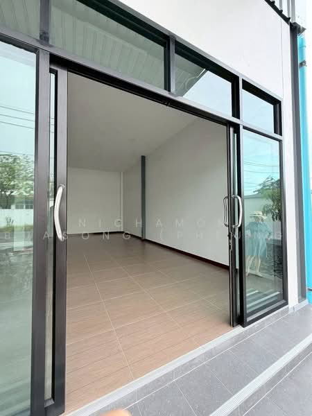 ให้เช่าโรงงานสร้างใหม่ ยังไม่เคยใช้งาน ผังสีม่วง พื้นที่1ไร่ 80ตรว. อ.กระทุ่มแบน สมุทรสาคร, สมุทรสาคร, อ้อมน้อย, กระทุ่มแบน, สมุทรสาคร, 600 ตร.ม., โกดัง-โรงงาน ให้เช่า, โดย Nichamon Buasong (Pheung), 500491331 - DDproperty.com