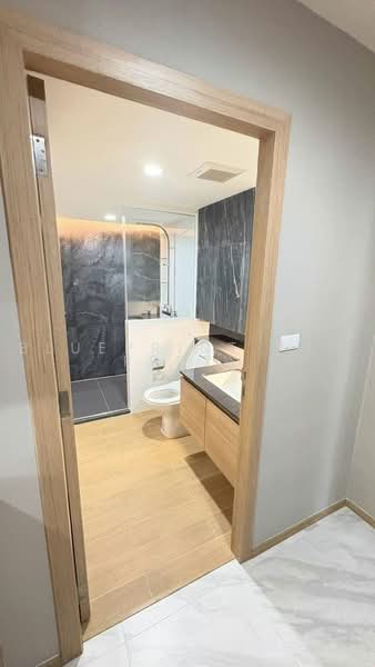 Bliss Thonglor, Bangkok, 44 Soi Phrom Phak, Khlong Tan Nua, Watthana, Bangkok, 2 Bedrooms, 112 sqm, Condo For Rent, by Blueprint.Property, 500491335 - DDproperty.com