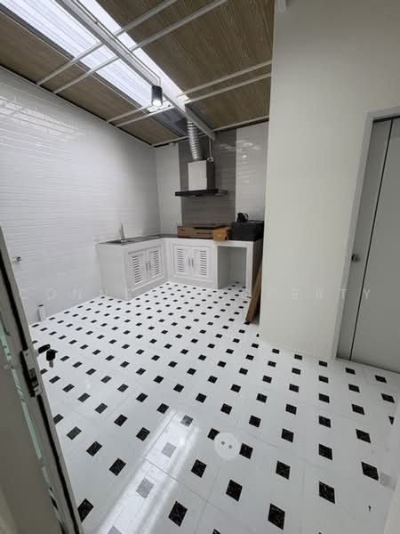 The Town Phoemsin 20, Bangkok, Khlong Tanon, Sai Mai, Bangkok, 3 Bedrooms, 21 sqm, Townhouse For Sale, by Connex Property, 500491375 - DDproperty.com